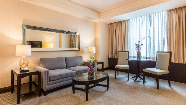 Crimson Hotel Filinvest City, Manila image 16