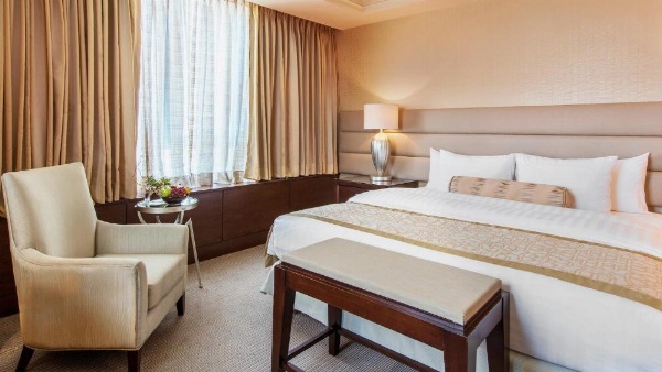 Crimson Hotel Filinvest City, Manila image 21