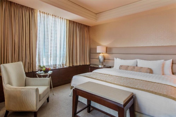 Crimson Hotel Filinvest City, Manila image 32